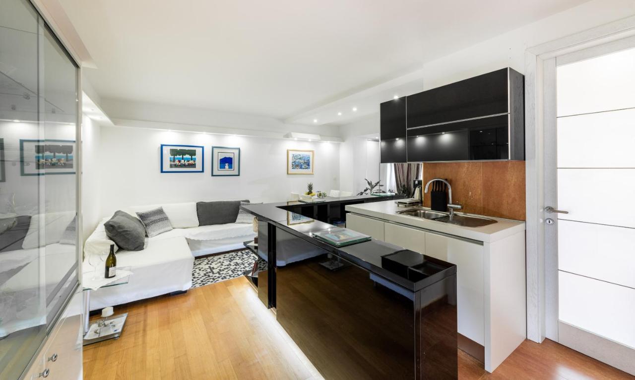 Luxury Apartment Set Split Extérieur photo